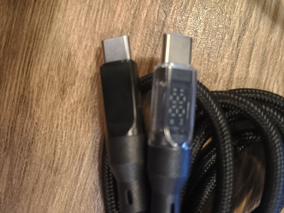 Cabluri usb -telefon ,120 w ,afișaj LCD ,2 metri ,transfer date usb C