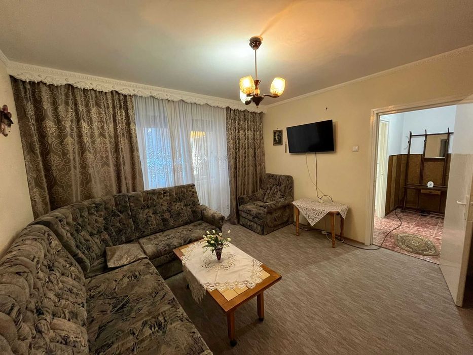 apartament de inchiriat