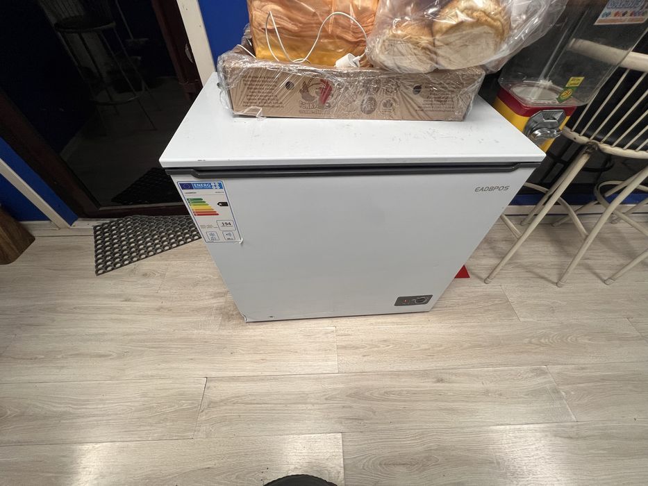 Продам Морозильник