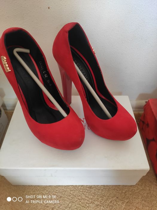 Обувь женская  б.у