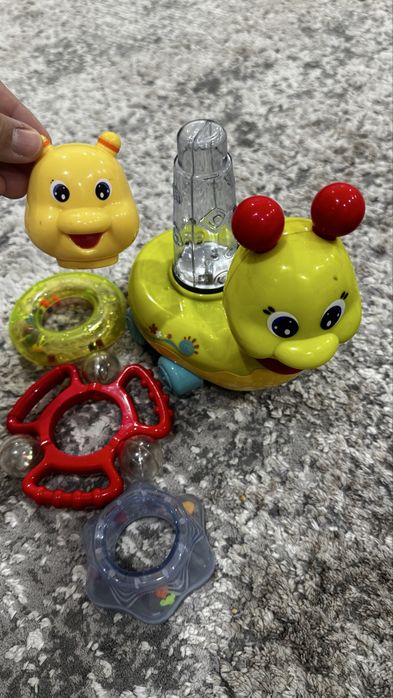 Игрушки для маленьких