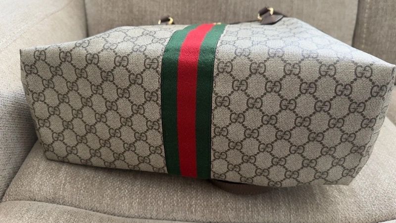 Gucci Ophidia GG Supreme Tote