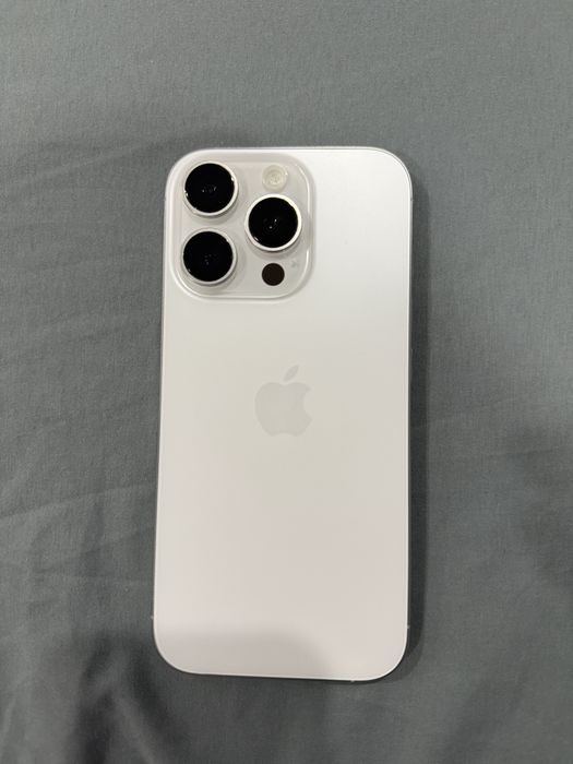 Продам Iphone 16 Pro
