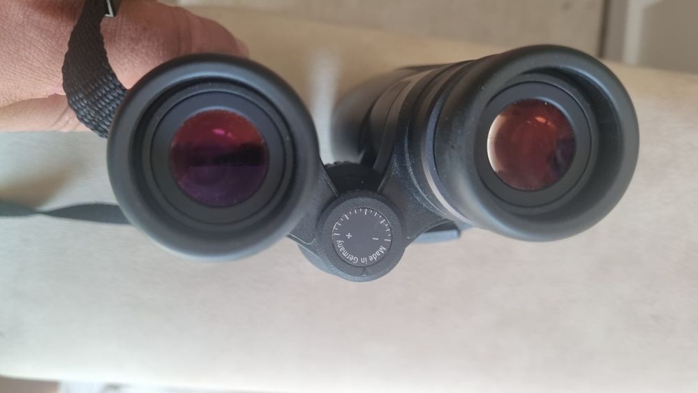 Binoclu zeiss victory ht 8x54
