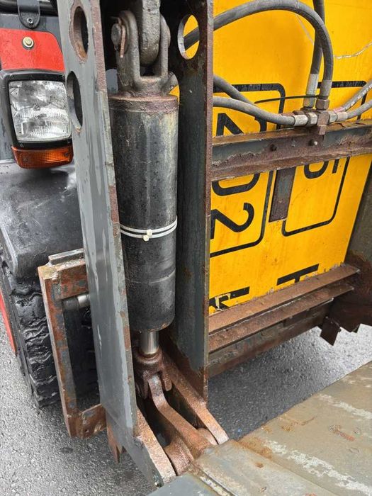 Cupă Încărcare pentru Motostivuitor Capacitate cupă: 1 m³