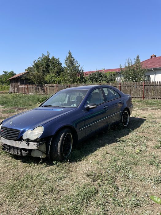 Mercedes c200 compresor 2.0 benzina  An de fabricatie 2004