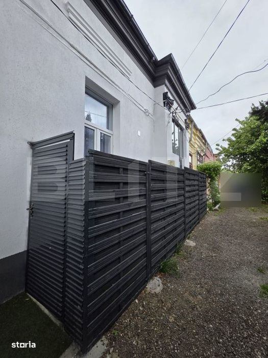 Casa din caramida cu 2 camere, 42.40 mp, zona Piata Centrala