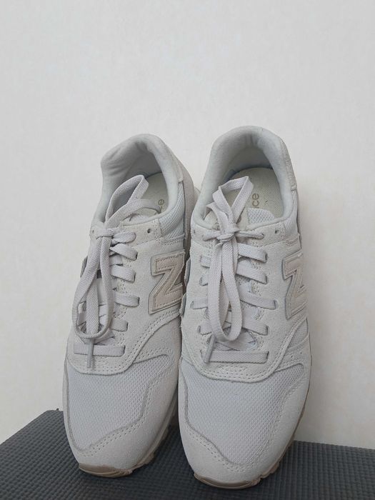 Обувки New Balance