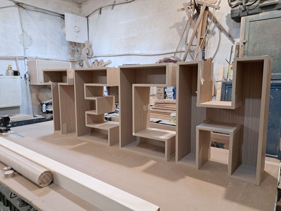 Litere volumetrice reclame volumetrice