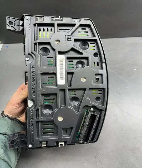 Ceasuri bord Opel Astra 2006 1.9 CDTI MT (120 hp)
