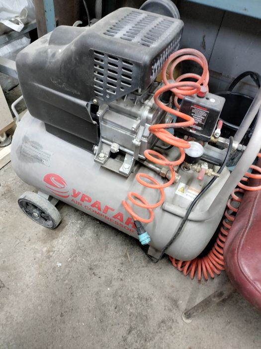 Продаю кампрессор