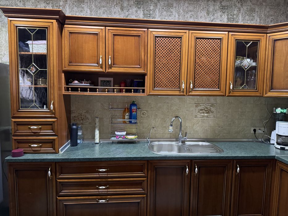 Продается кухонный гарнитур