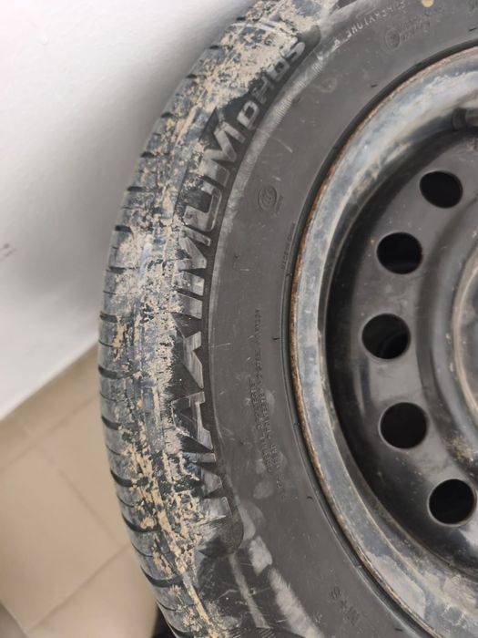 покрышка с диском 4-шт