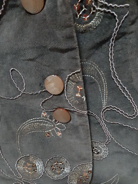 Дамско сако ILEN Бьлгария 44