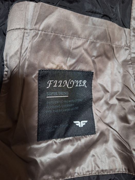 Продаётся новая куртка  54 размер