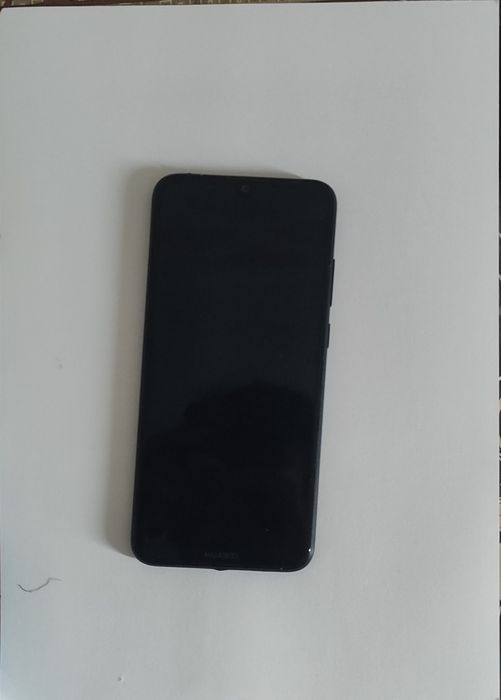 Смартфон Huawei Y6 2019 телефоны , смартфоны , электроника