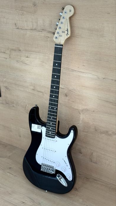 Электро гитара Fender Stratocaster / Рассрочка 0-0-24