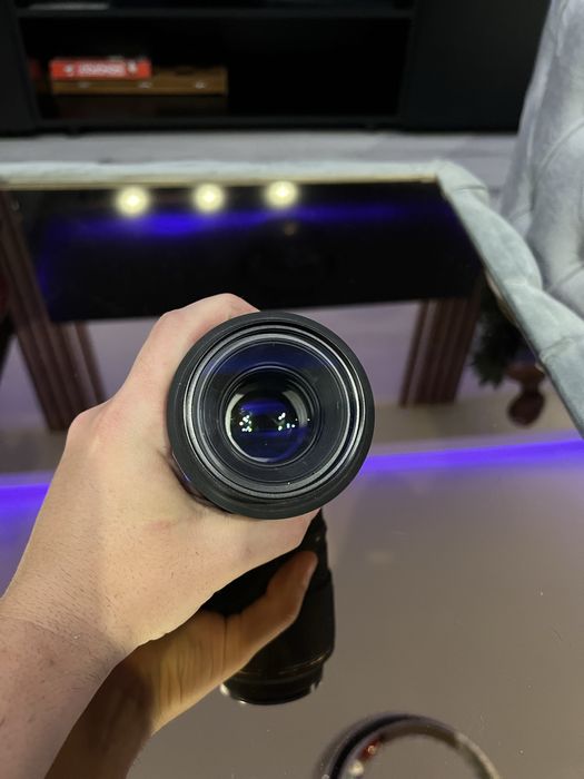 Obiectiv Sigma 105 mm, 1:2.8 DG macro