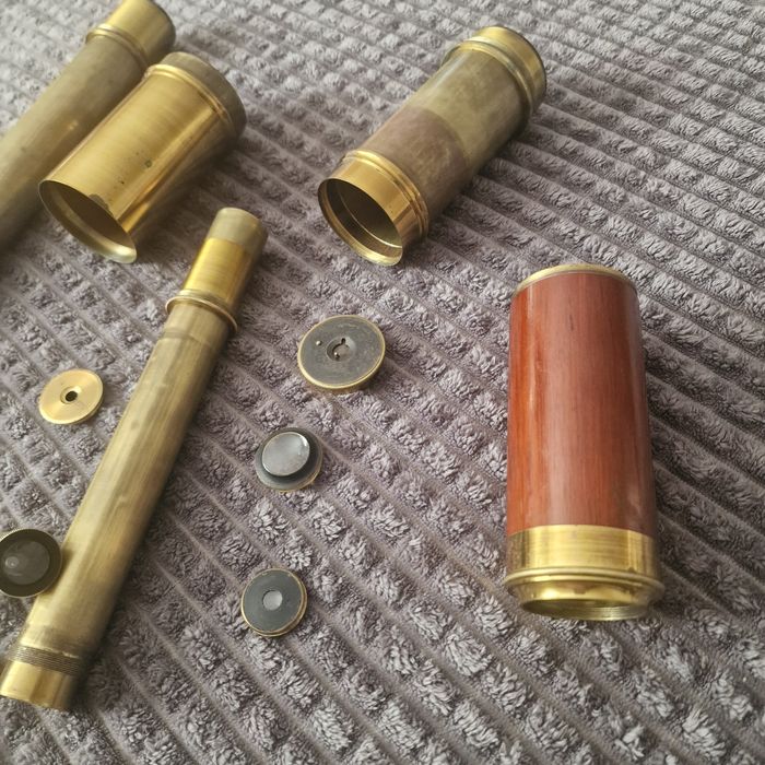 Ochean vechi din alamă 85 cm