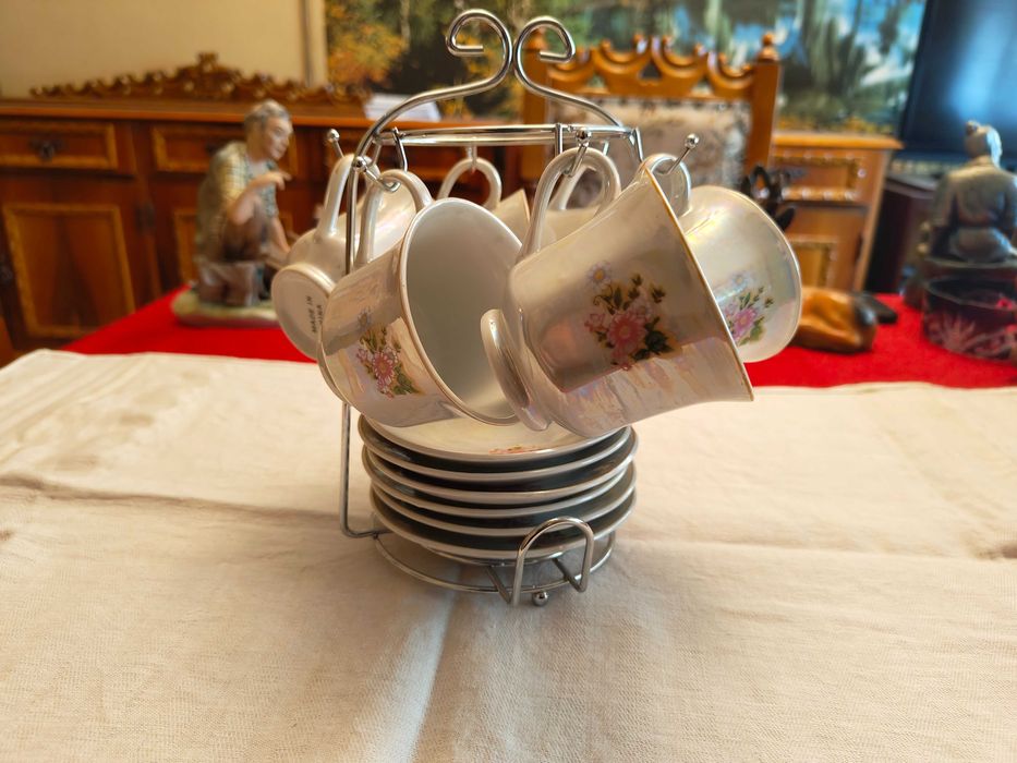 Set 6 cești cafea porțelan, model floral, pe suport metalic