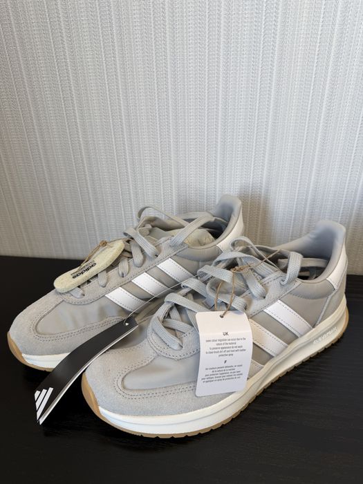 Продам кроссовки Adidas оригинал