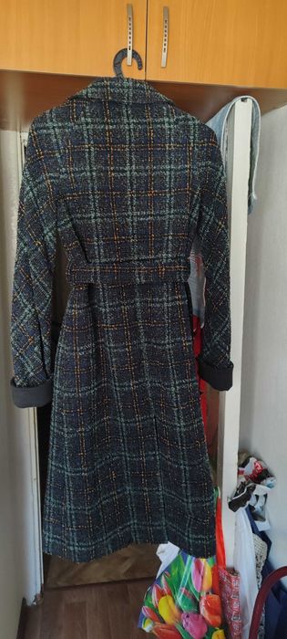 Продам пальто ноаое