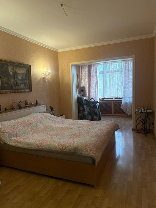 Продаётся Кушбеги Улучшенька 2/5/5 с мебелью техникой локации топ !