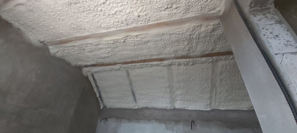 Izolatie profesionala cu spuma poliuretanica