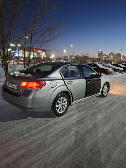 Продам Субару Легаси 2010г