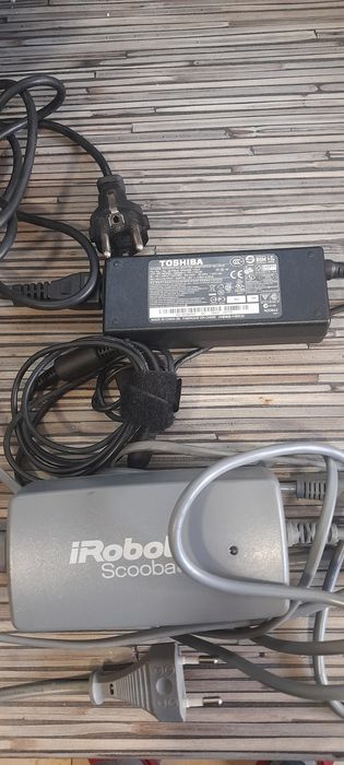 Зарядно за прахосмукачка и лаптоп IRobot scooba, Toshiba