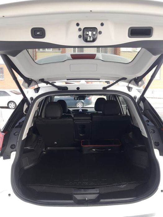 Продам автомобиль Nissan X-Trail 2021г