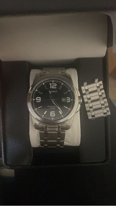 Часы casio Срочнооо