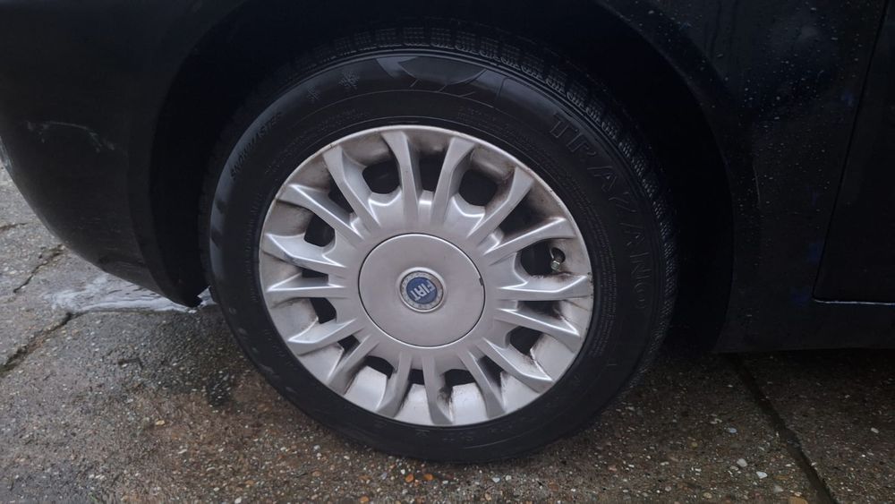 Fiat Punto II, 1.2 16V HLX (ELX), benzină – 2001