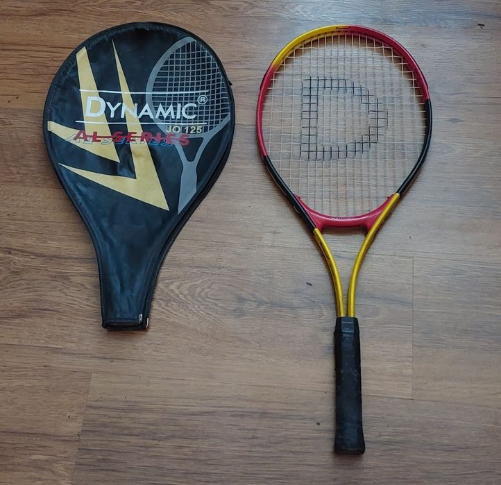 Тенис ракети, аксесоари и консумативи