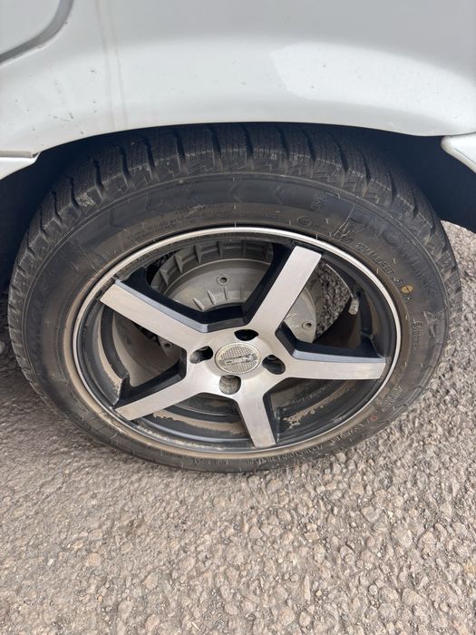 Продам Vossen r15