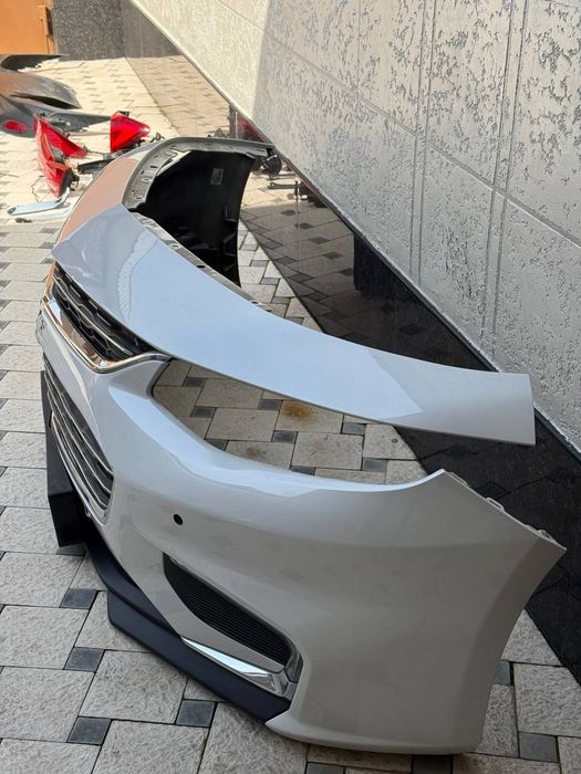 Передний бампер от Малибу 2/4