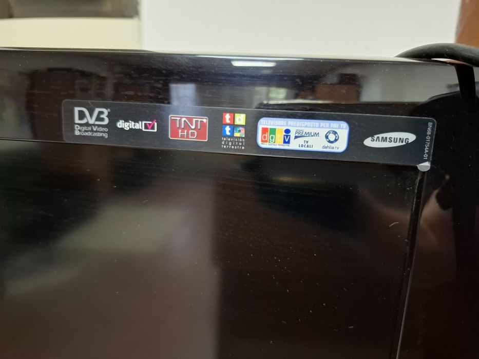 Телевизор VESTEL