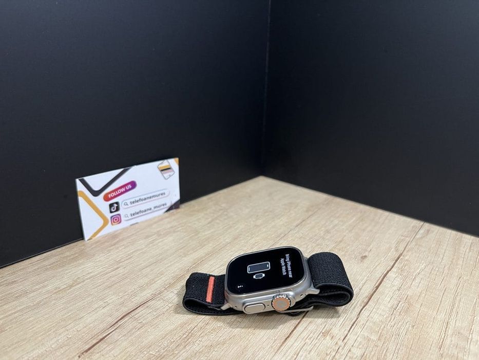 Apple Watch Ultra 49mm Natural Titanium Second-Hand Bun 2 ani garanție