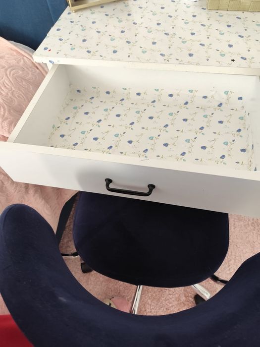 Mobila cameră tineret