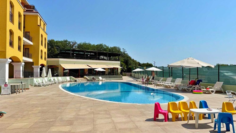 Продава се Едностаен апартамент в Созопол - 35 кв.м за 1572 €/кв.м - Снимка #2