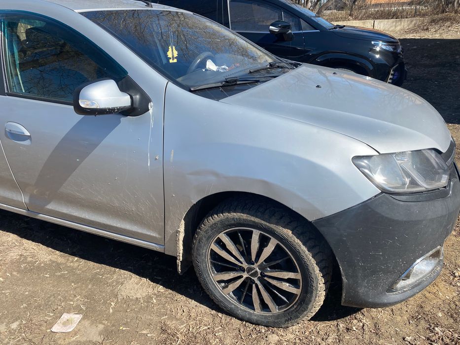 Продам Renault Logan 2015 года