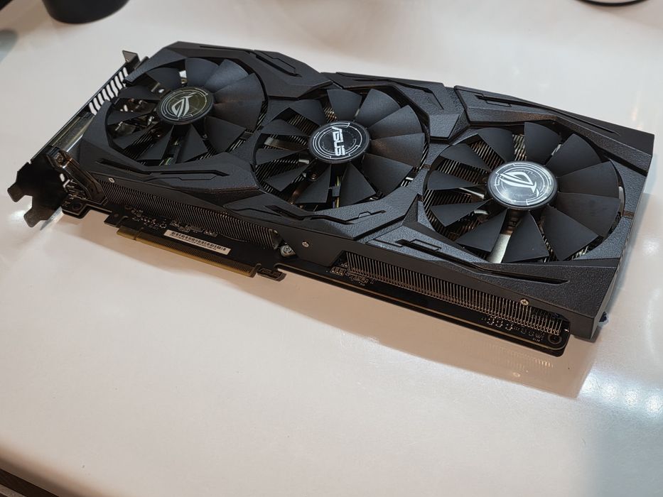 Видео карта ASUS ROG Strix GeForce GTX 1080 Gaming 8GB