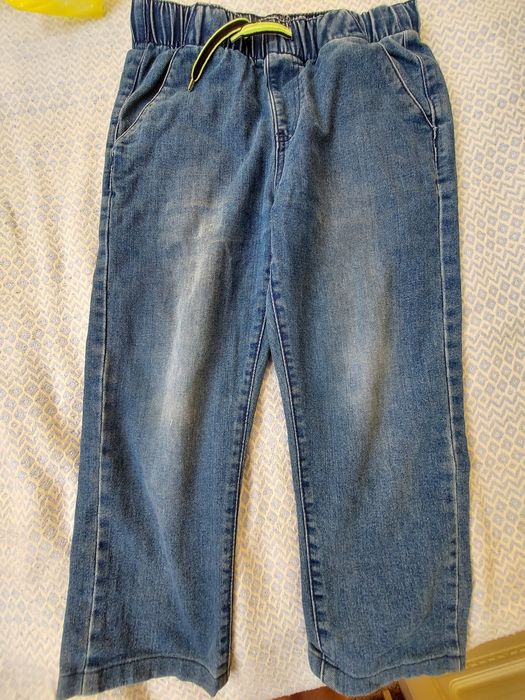 Брюки школьные ,джинсы