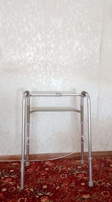 Продаются Ходунки