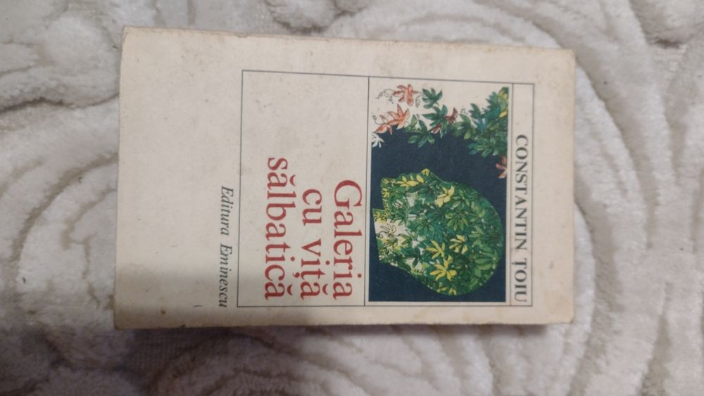 Carte  Galeria cu viața sălbatică