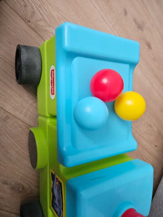 Fisher-price влакче за каране и бутане