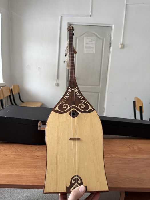 Кәсіби Домбыра сатылады