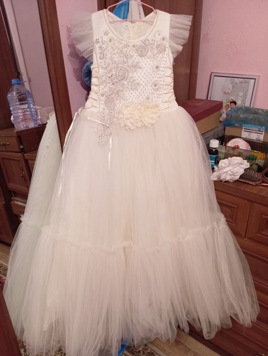 Платье женское вечерние