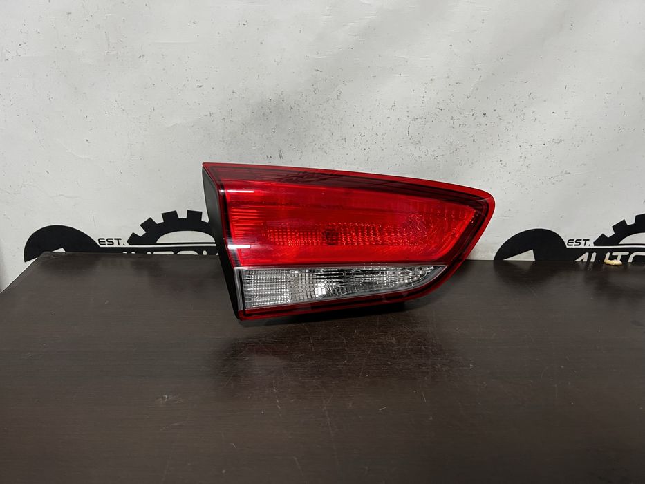 Stop stanga pe haion Hyundai I30 an 2016-2020