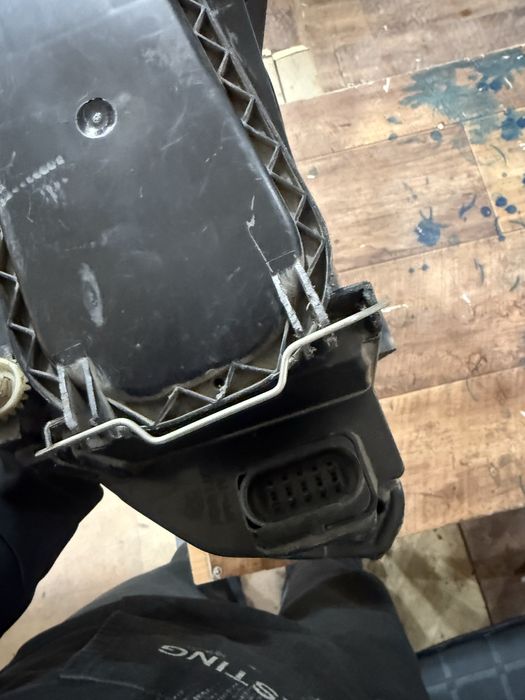 Фара приора 2 оригинал правая бош